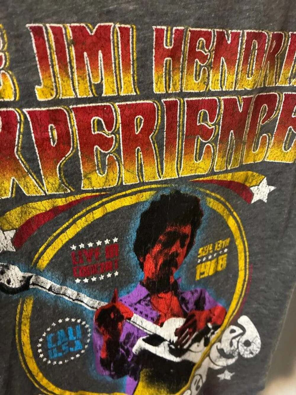 New wo tags women’s xs jimmy hendrix retro style tshirt - Picture 3 of 4